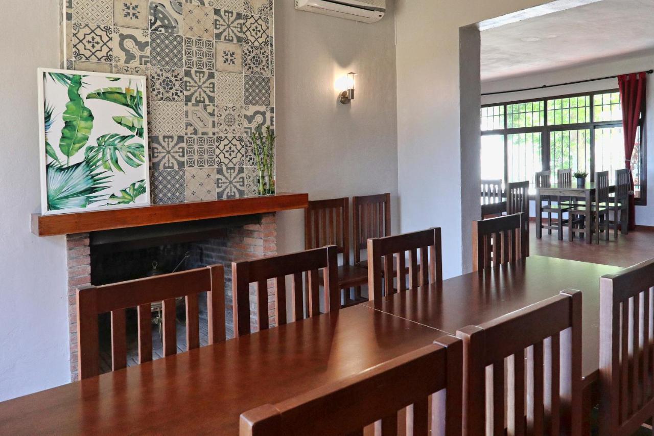 Hotel Rural & Restaurante Las Camaretas Cortes de la Frontera Extérieur photo