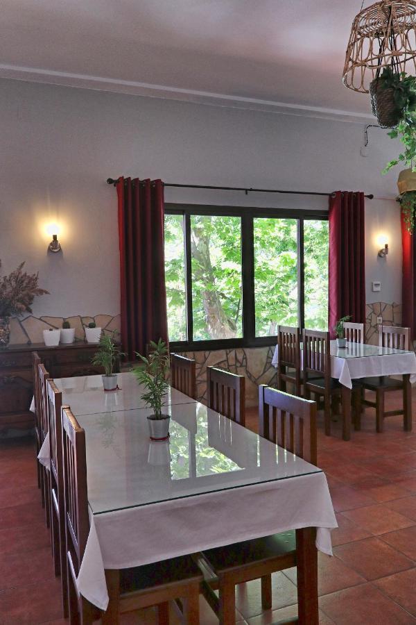 Hotel Rural & Restaurante Las Camaretas Cortes de la Frontera Extérieur photo