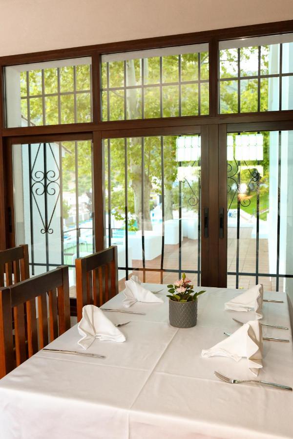 Hotel Rural & Restaurante Las Camaretas Cortes de la Frontera Extérieur photo